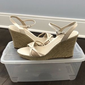 Ann Taylor Espadrille Wedge Sandal 9